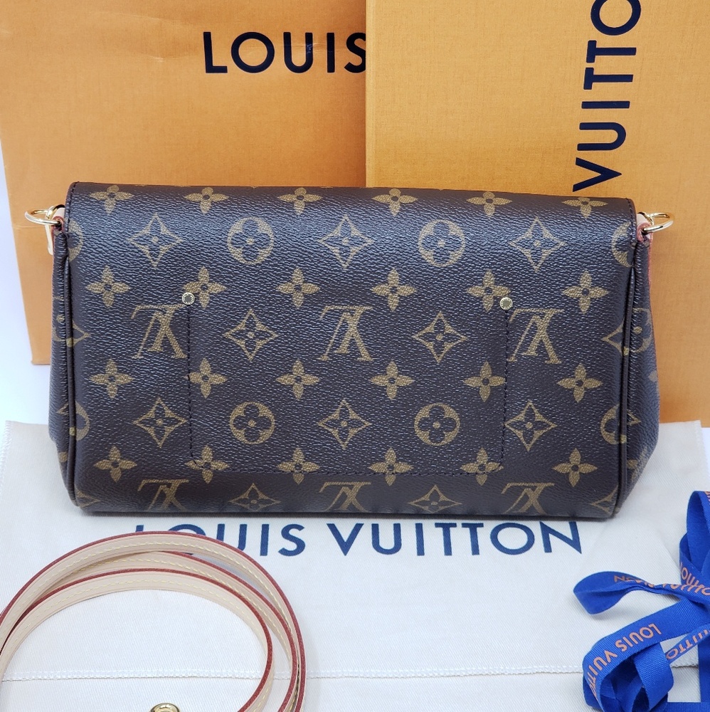 Brand New Louis Vuitton Favorite MM Clutch Bag - Picture 5 of 8